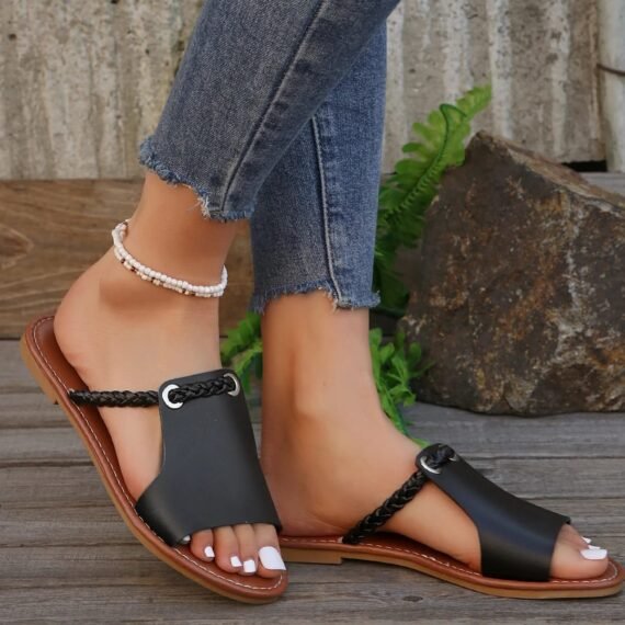 Black Braided Straps Sandals