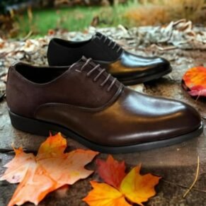 Elevate your formal wardrobe with classic brown men's leather dress shoes. Crafted from premium leather, these shoes offer timeless style, durability, and all-day comfort for business, weddings, or special occasions.
