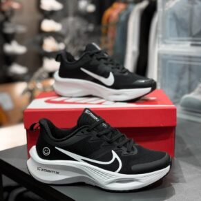 Step into comfort and fun with the Nike ZoomX Smiley Sneaker! Featuring a playful smiley face design and ultra-responsive ZoomX cushioning, these sneakers deliver lightweight energy return for all-day wear.