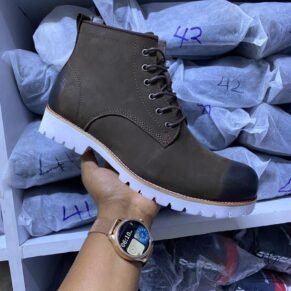 Classic sport-inspired boots with durable leather uppers and cushioned soles for urban adventures.