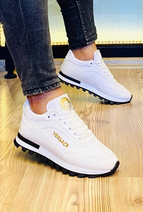 Make a powerful statement with the Versace Medusa Run Sneaker—featuring the iconic Medusa emblem and a design that exudes modern luxury.